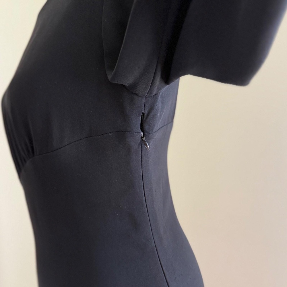 Vtg Valentino Boutique Black Silk Dress Made in Italy Sz10 Asymmetrical flatters - Picture 8 of 16